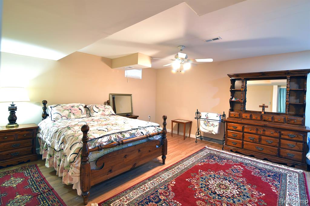 3239 Wren Lane Rochester Hills, MI 48309 - Photo 20 of 38