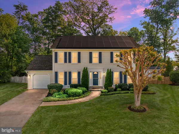$825,000 | 1420 Cuttermill Court, Herndon, VA 20170