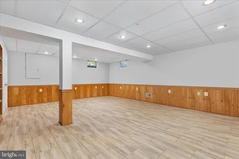 $825,000 | 1420 Cuttermill Court, Herndon, VA 20170