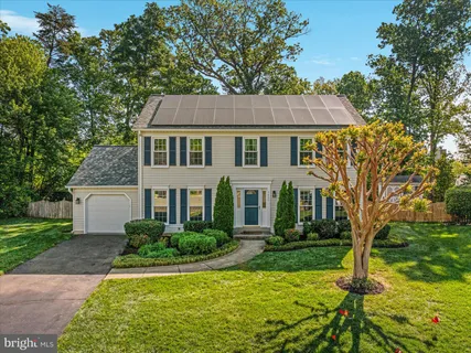 $825,000 | 1420 Cuttermill Court, Herndon, VA 20170
