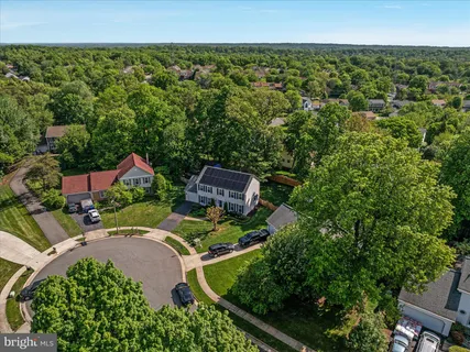 $825,000 | 1420 Cuttermill Court, Herndon, VA 20170