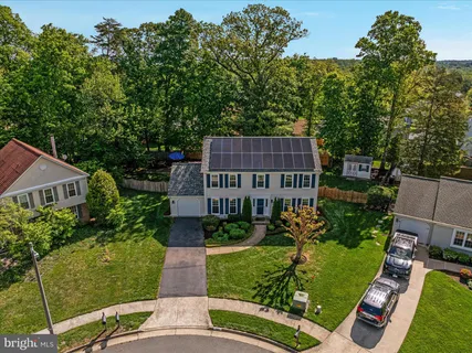 $825,000 | 1420 Cuttermill Court, Herndon, VA 20170