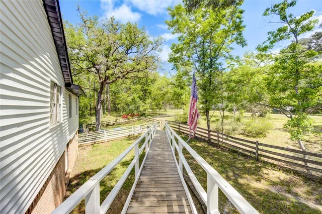 $2,395 | 15170 McRae Lake, Conroe, TX 77303