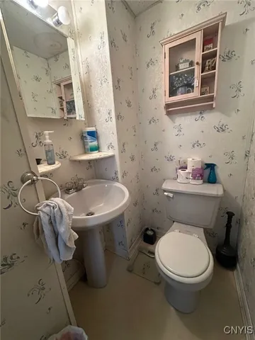 $79,900 | 11 Hoefler Avenue, German Flatts, NY 13357