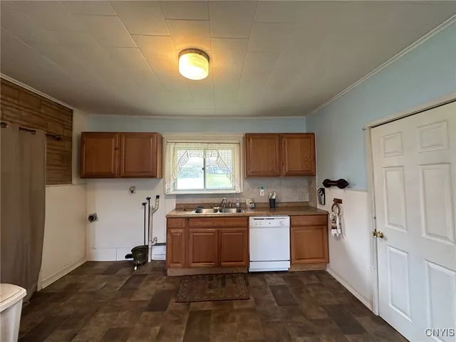 $79,900 | 11 Hoefler Avenue, German Flatts, NY 13357