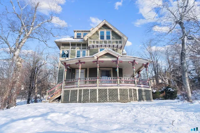 $489,900 | 484 Waterville Street, Waterbury, CT 06710