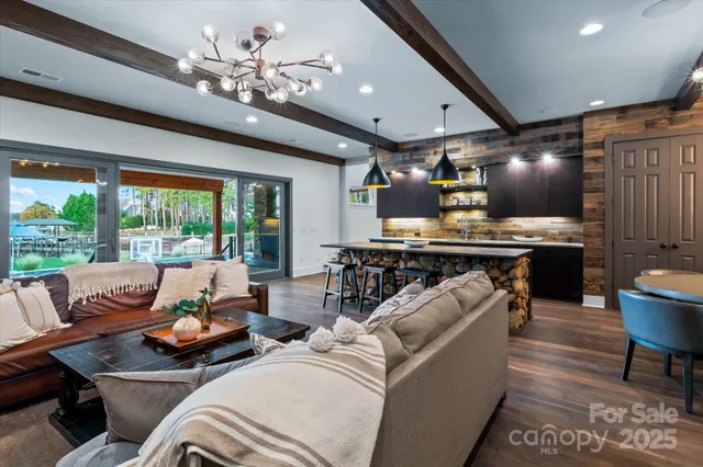 $5,750,000 | 16407 Jetton Road, Cornelius, NC 28031