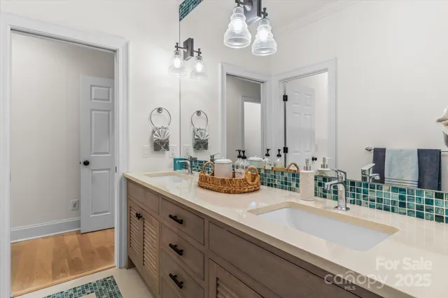 $5,750,000 | 16407 Jetton Road, Cornelius, NC 28031