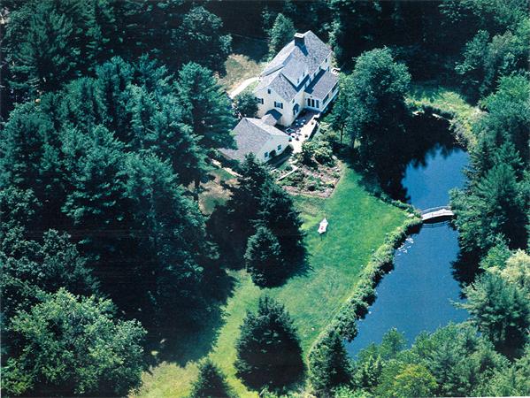 90 Concord Road Weston, MA 02493 - Photo 3 of 22