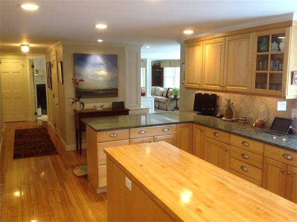 90 Concord Road Weston, MA 02493 - Photo 8 of 22