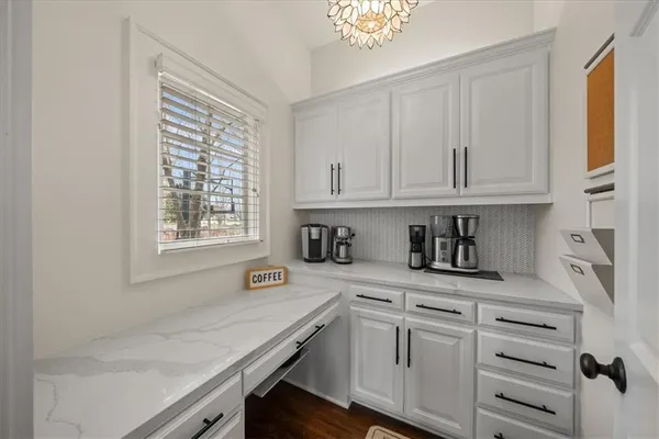 $1,250,000 | 14104 Bluejacket Street, Overland Park, KS 66221