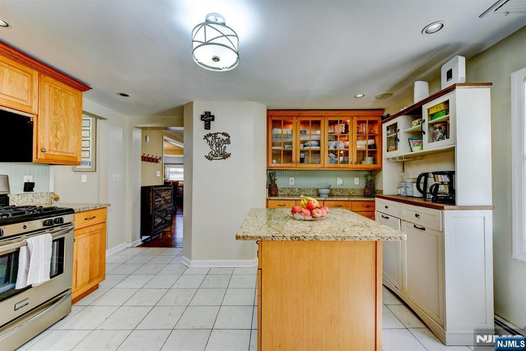 36 Decker Avenue Butler, NJ 07405 - Photo 18 of 40