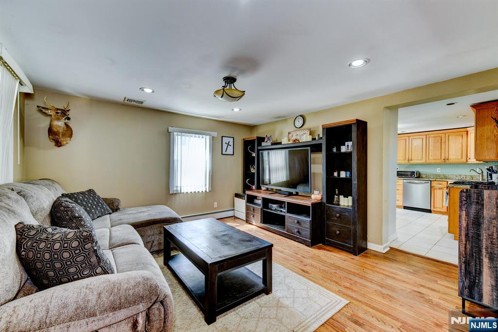 36 Decker Avenue Butler, NJ 07405 - Photo 6 of 40