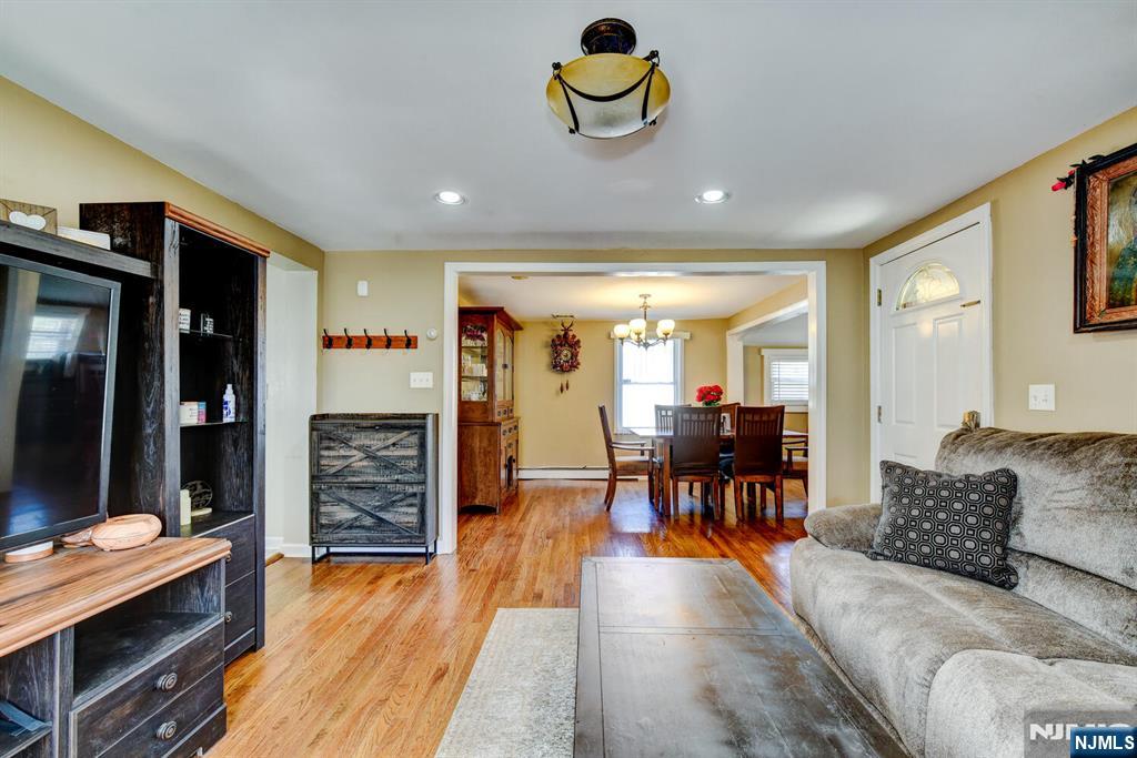 36 Decker Avenue Butler, NJ 07405 - Photo 9 of 40