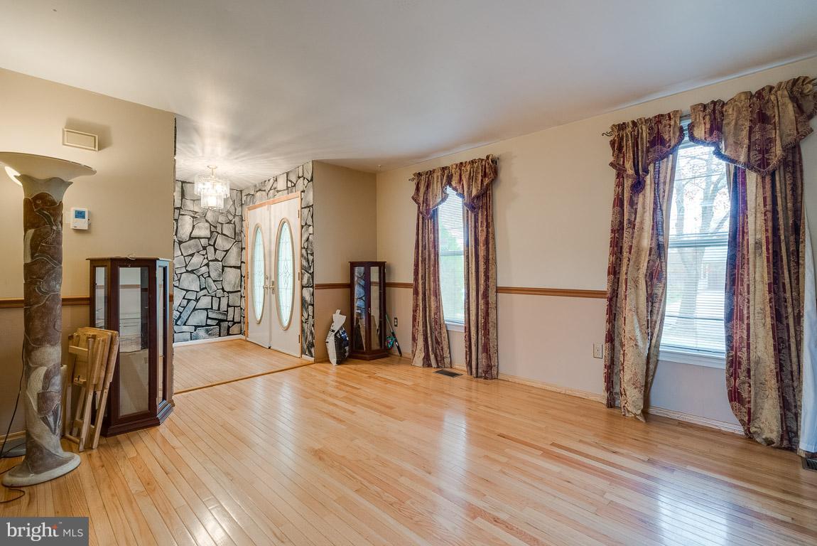 3768 Stonesboro Road Fort Washington, MD 20744 - Photo 9 of 30 Interior (General)