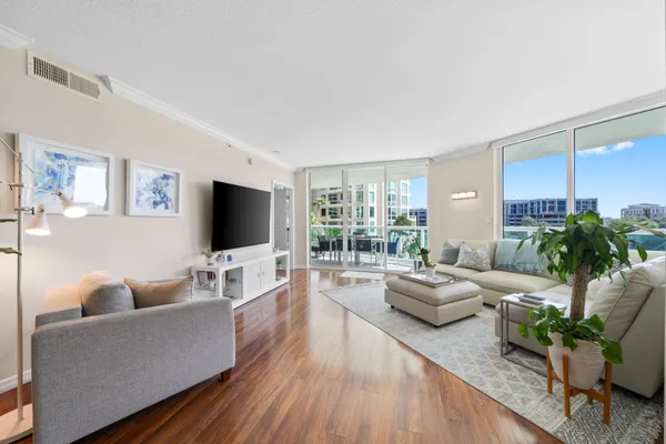 $5,000 | 347 North New River Drive East, Unit 610, Fort Lauderdale, FL 33301