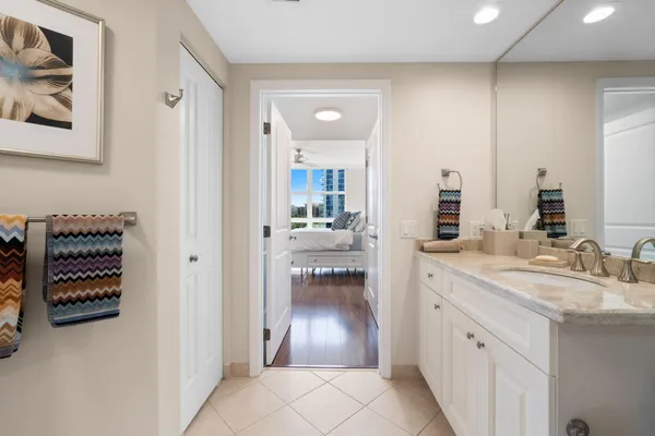 $5,000 | 347 North New River Drive East, Unit 610, Fort Lauderdale, FL 33301
