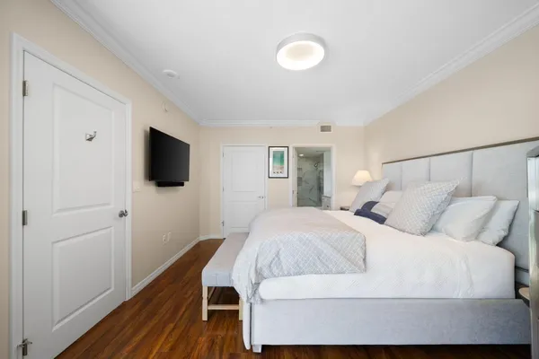 $5,000 | 347 North New River Drive East, Unit 610, Fort Lauderdale, FL 33301
