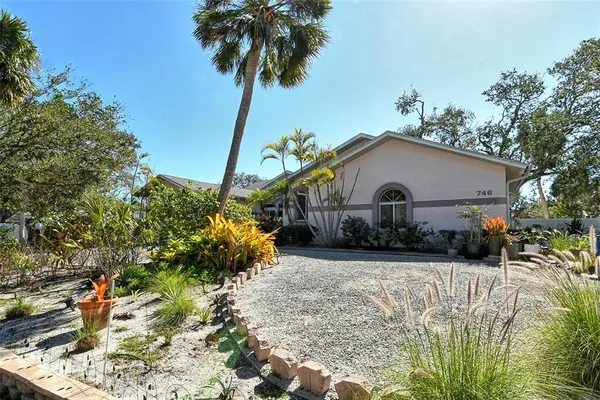 $1,500,000 | 746 Plymouth Street, Sarasota, FL 34242