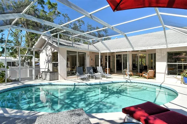$1,500,000 | 746 Plymouth Street, Sarasota, FL 34242
