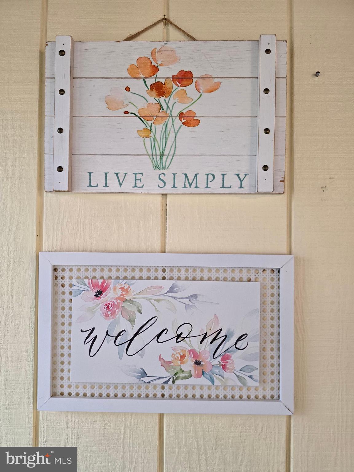 120 East Center Avenue Maple Shade, NJ 08052 - Photo 32 of 34 close up of a mirror