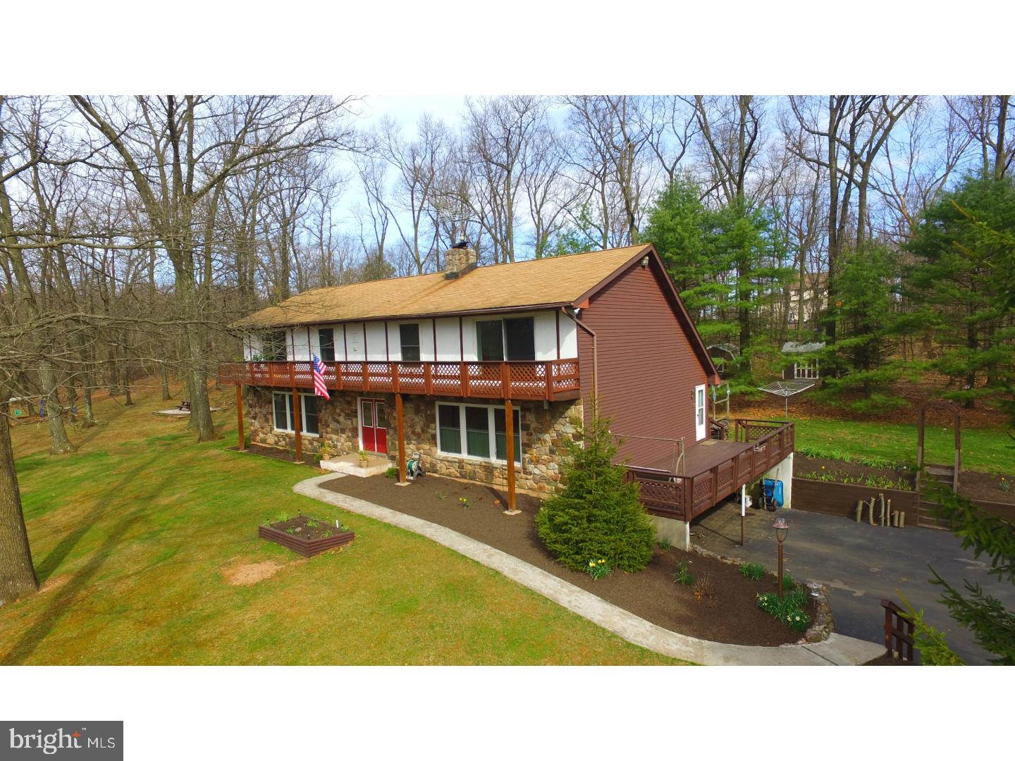 1105 Nemeth Road Coopersburg, PA 18036 - Photo 1 of 24 Gallery Image 1