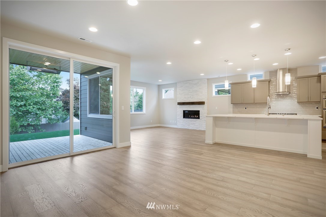 917 South 49th Street Renton, WA 98055 - Photo 5 of 14 Gallery Image 5