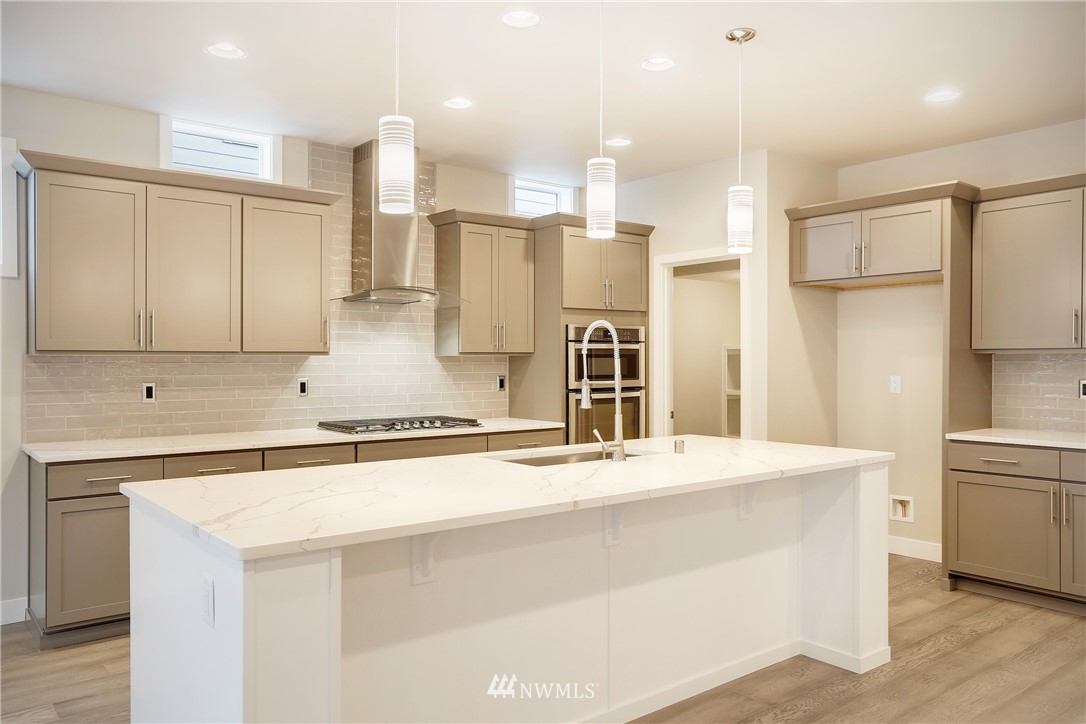 917 South 49th Street Renton, WA 98055 - Photo 8 of 14 Gallery Image 8