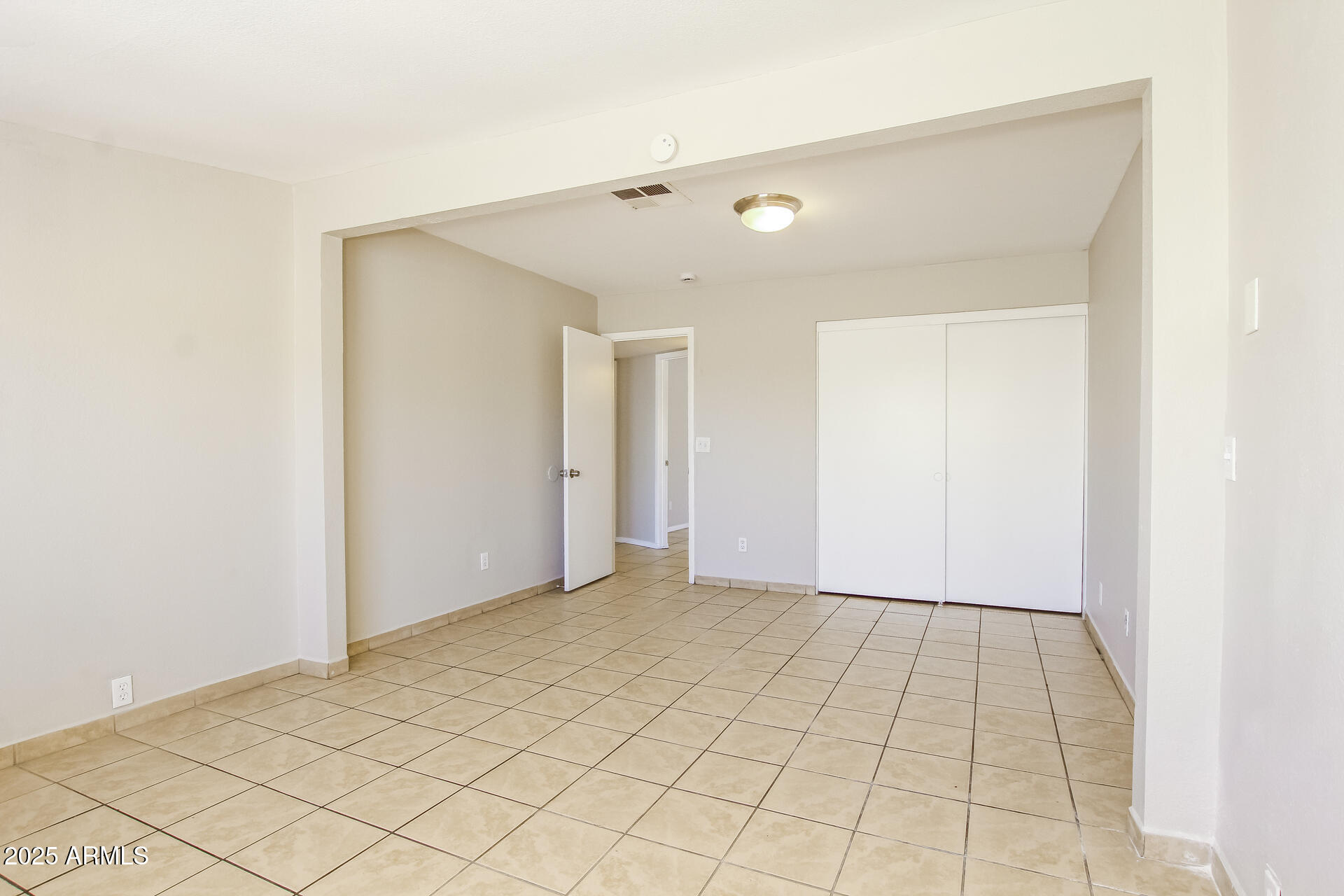 7130 West Merrell Street Phoenix, AZ 85033 - Photo 13 of 21 a view of an empty room