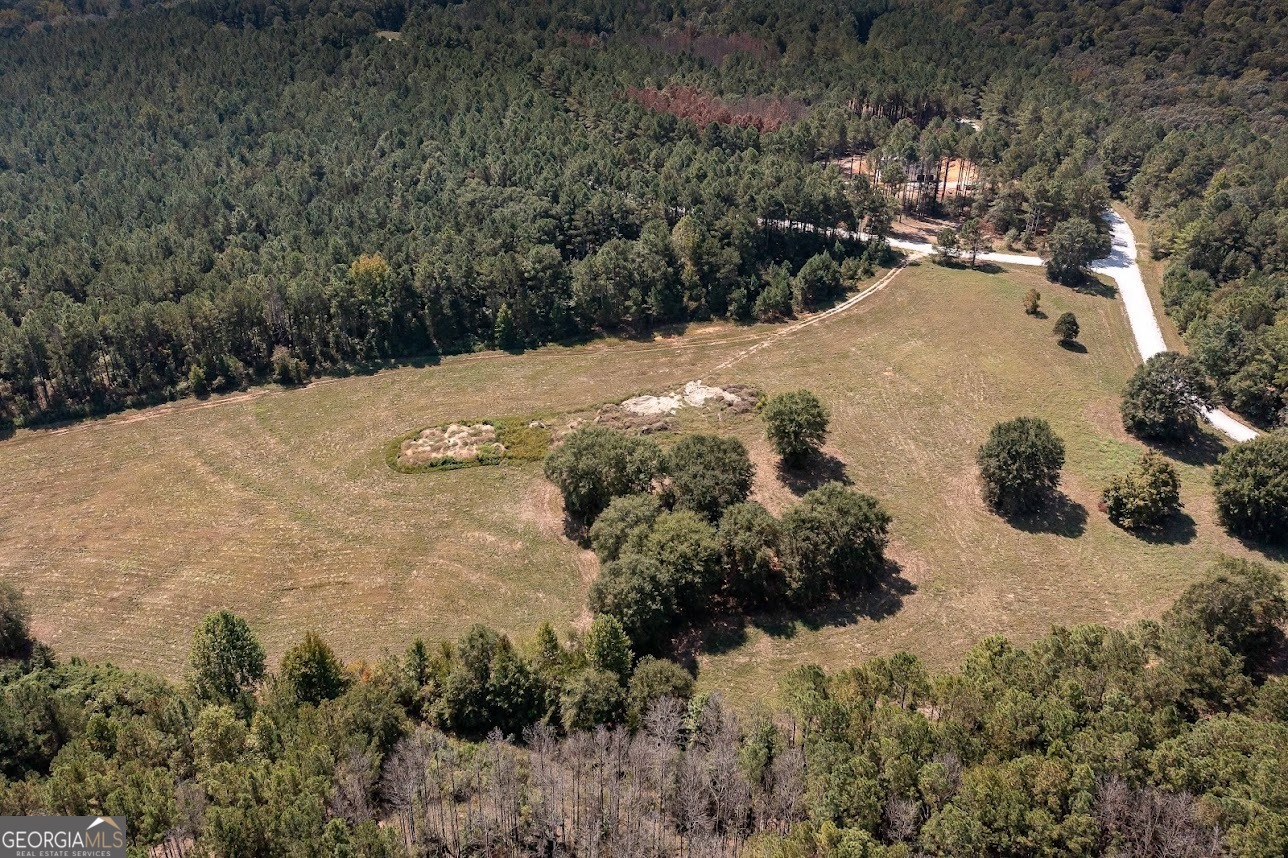 a view of a backyard of a house