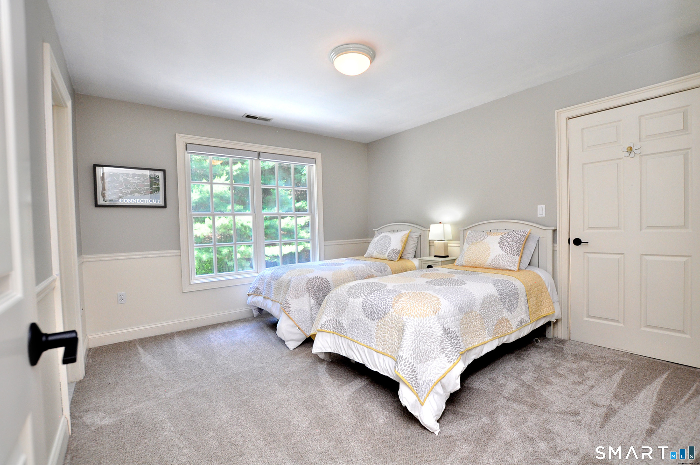 61 Westmont Road Avon, CT 06001 - Photo 32 of 39