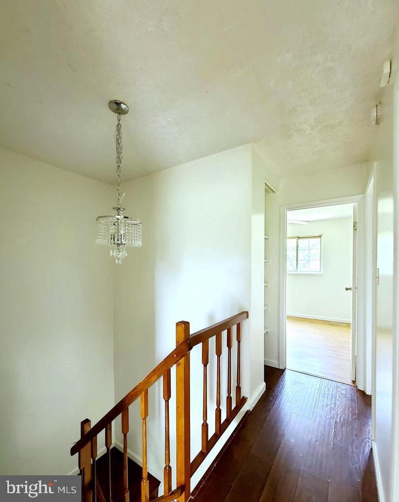 3954 Link Avenue Nottingham, MD 21236 - Photo 5 of 8 Second Level Hallway