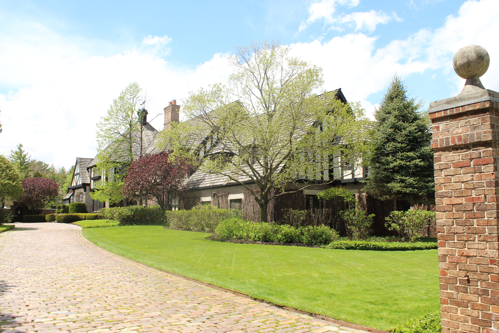 1490 Lake Road Lake Forest, IL 60045 - Photo 15 of 22