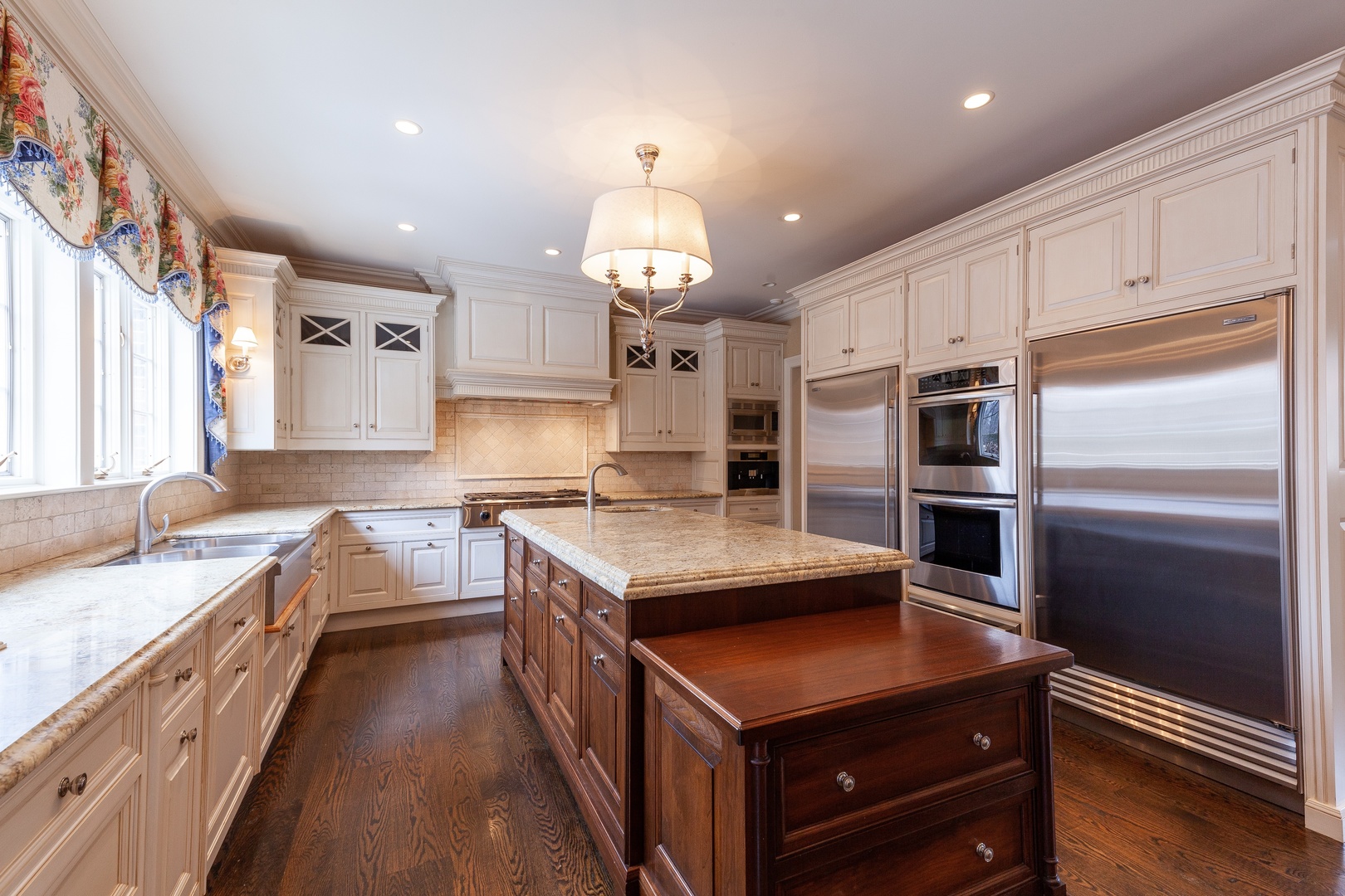 1490 Lake Road Lake Forest, IL 60045 - Photo 5 of 22