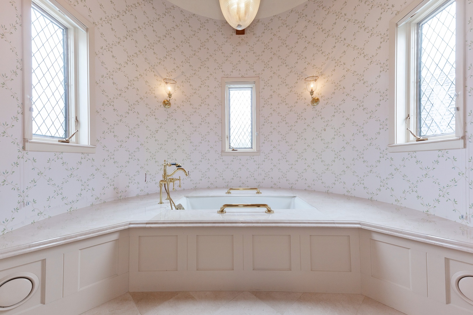 1490 Lake Road Lake Forest, IL 60045 - Photo 10 of 22