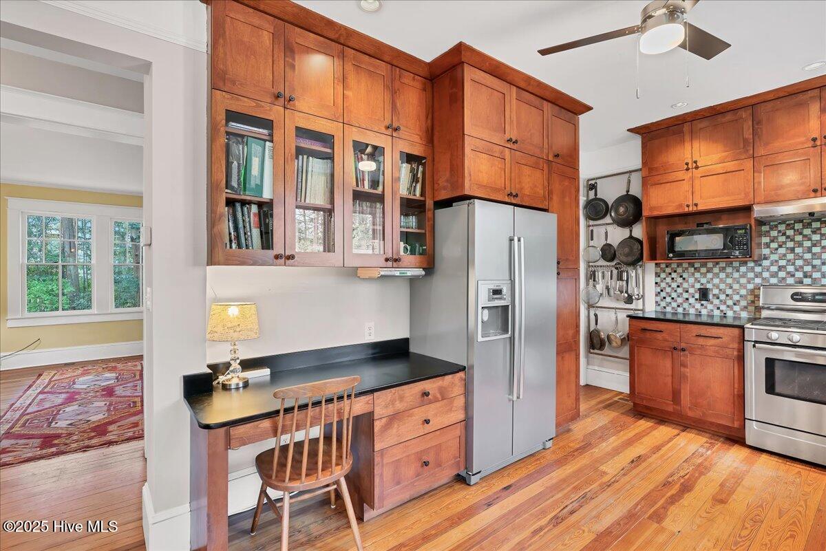 260 North Ridge Street Southern Pines, NC 28387 - Photo 13 of 47 Workstation