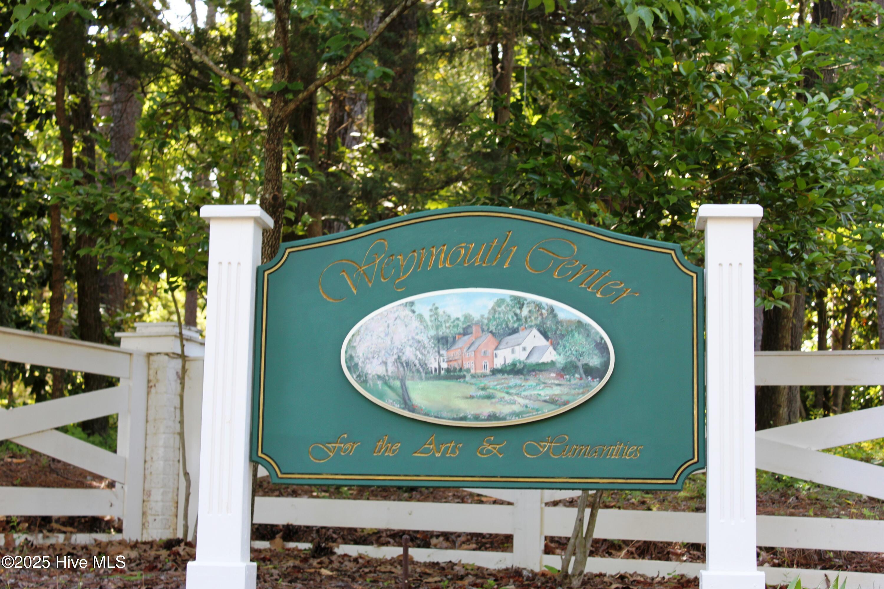 260 North Ridge Street Southern Pines, NC 28387 - Photo 37 of 47 Weymouth Center Grounds