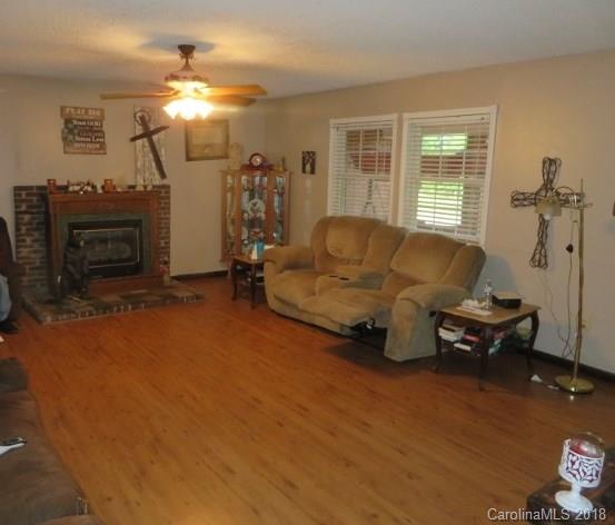 2889 St Marks Church Road Crouse, NC 28033 - Photo 2 of 16 Gallery Image 2