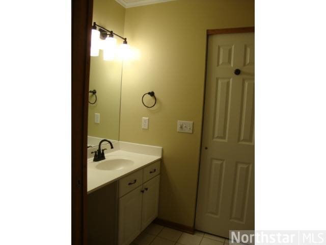 1724 Hunter Hill Road Hudson, WI 54016 - Photo 13 of 18
