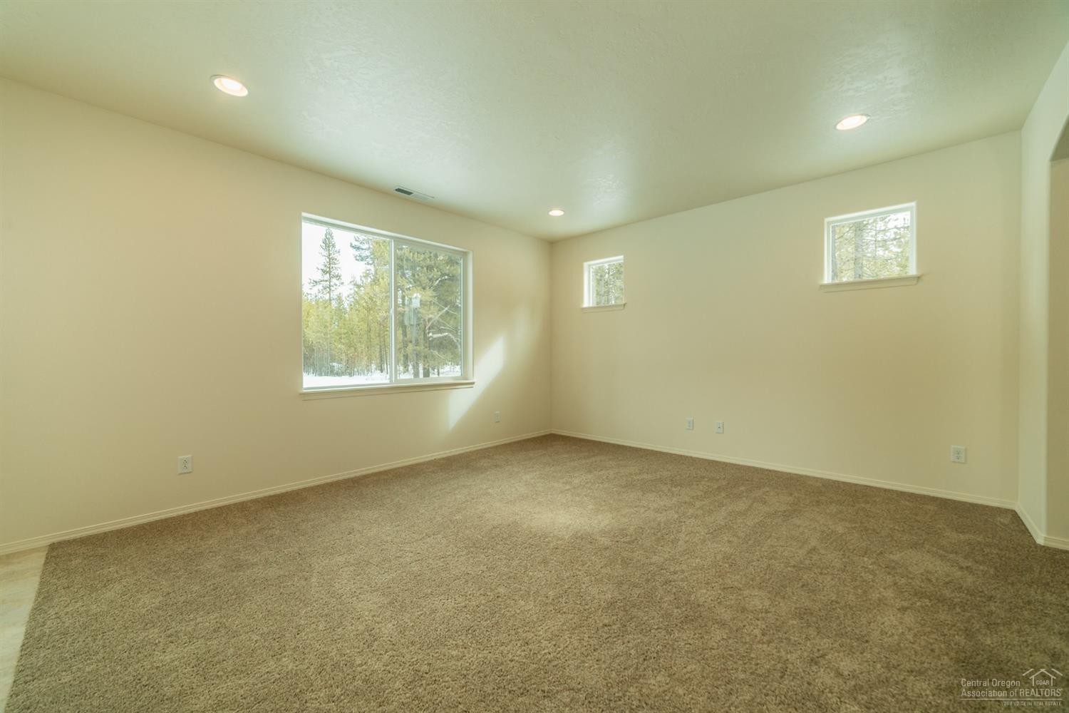 53090 Day Road La Pine, OR 97739 - Photo 12 of 23 Additional Photo