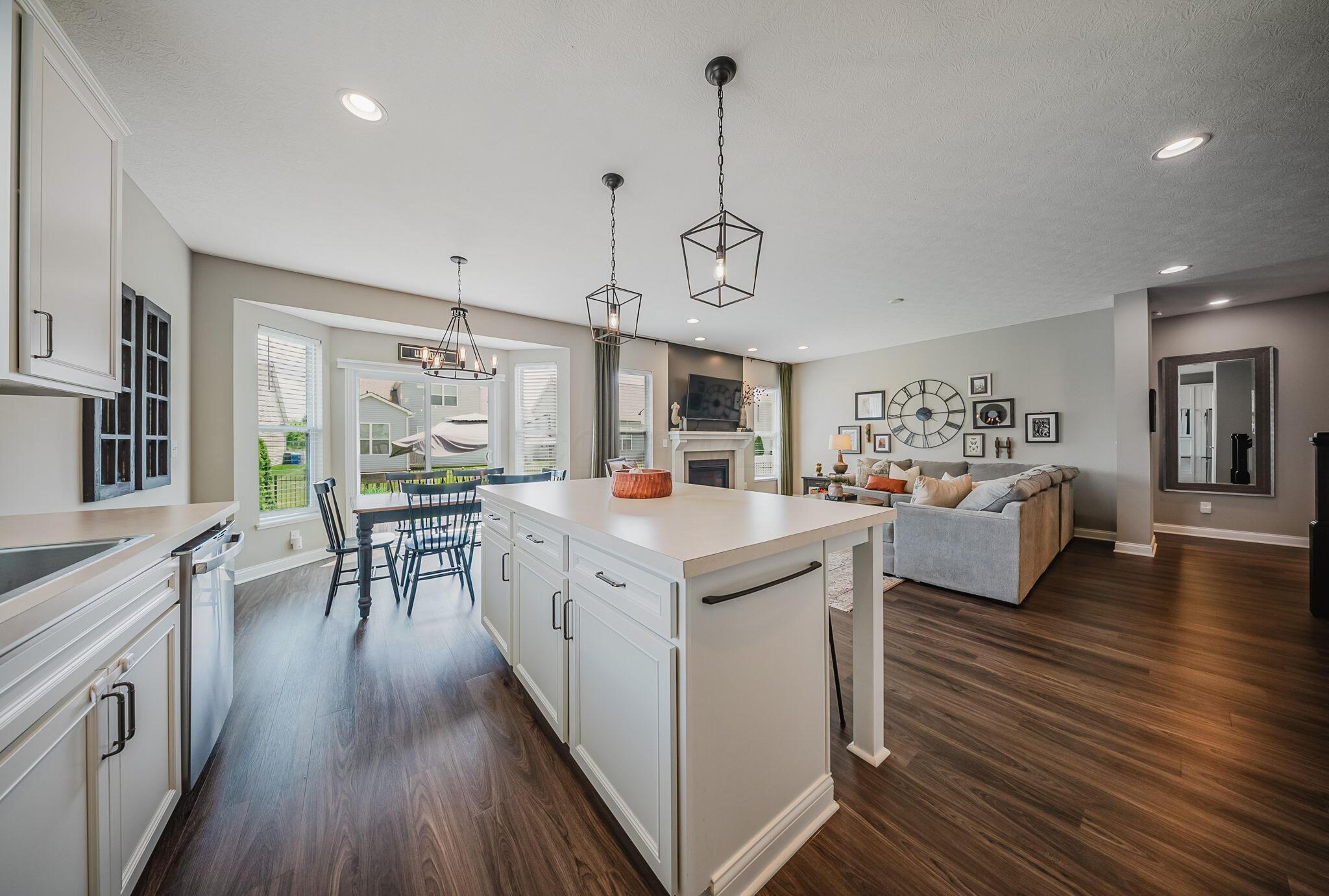 6847 Olde Dutch Road Westerville, OH 43081 - Photo 5 of 48