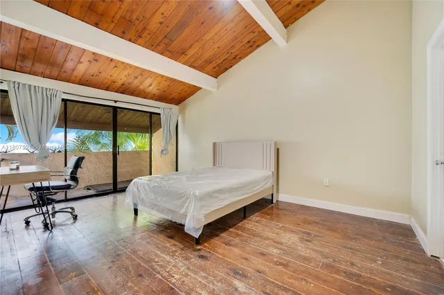 $319,000 | 19412 Northeast 26th Avenue, Unit 143B, Miami, FL 33180