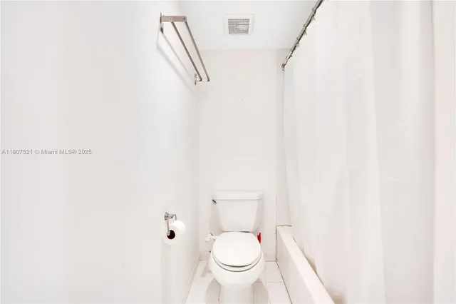 $319,000 | 19412 Northeast 26th Avenue, Unit 143B, Miami, FL 33180