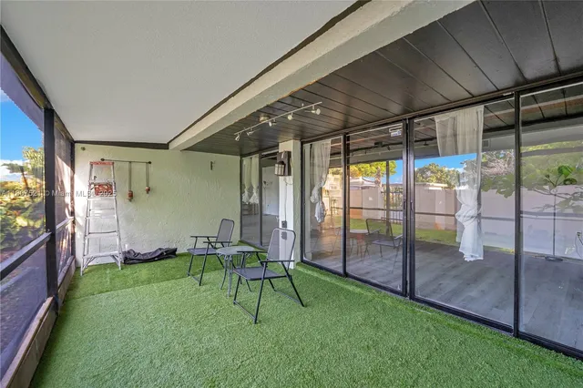 $319,000 | 19412 Northeast 26th Avenue, Unit 143B, Miami, FL 33180