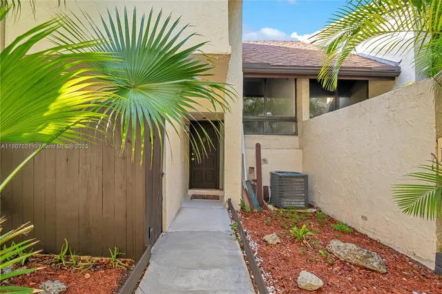 $319,000 | 19412 Northeast 26th Avenue, Unit 143B, Miami, FL 33180