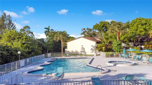 $319,000 | 19412 Northeast 26th Avenue, Unit 143B, Miami, FL 33180