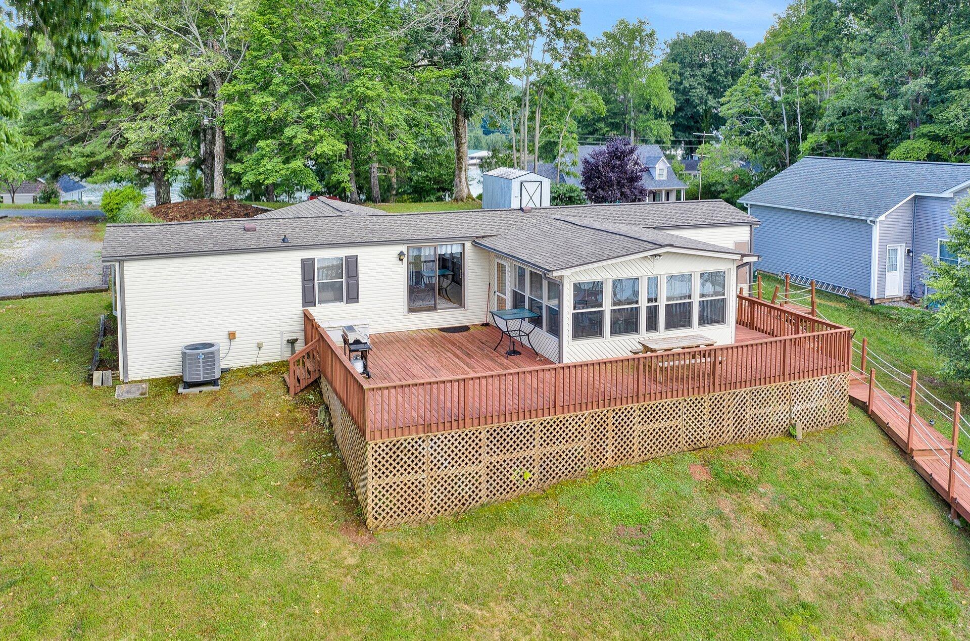 351 Blue Lake Road Union Hall, VA 24176 - Photo 4 of 31 070720220004