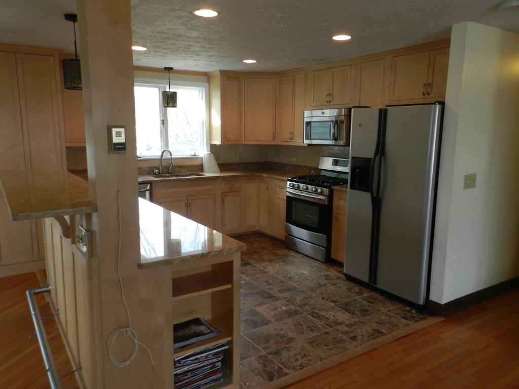 11 Rutland Street Dover, NH 03820 - Photo 2 of 19