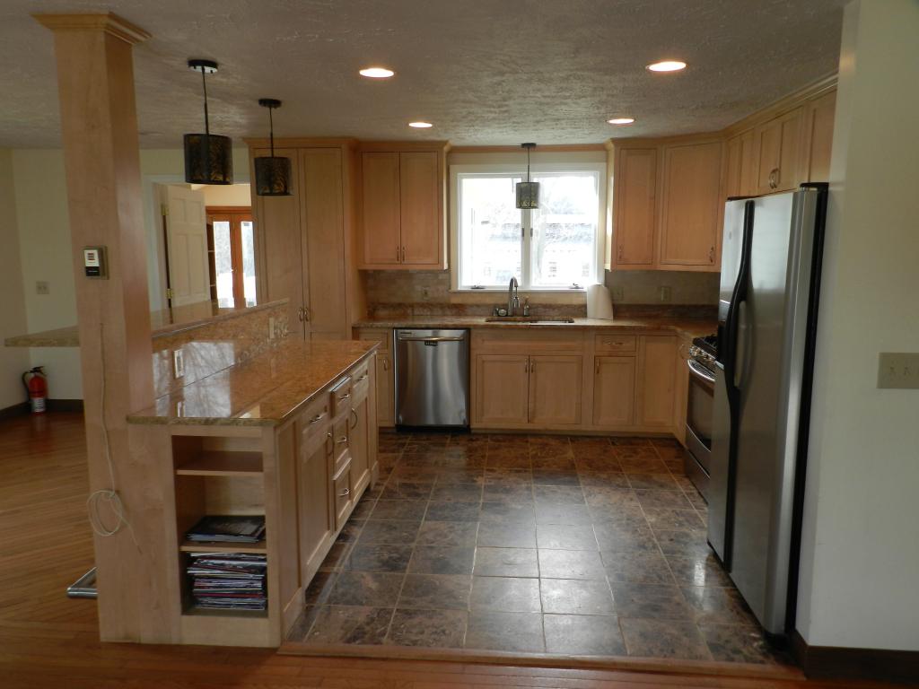 11 Rutland Street Dover, NH 03820 - Photo 4 of 19