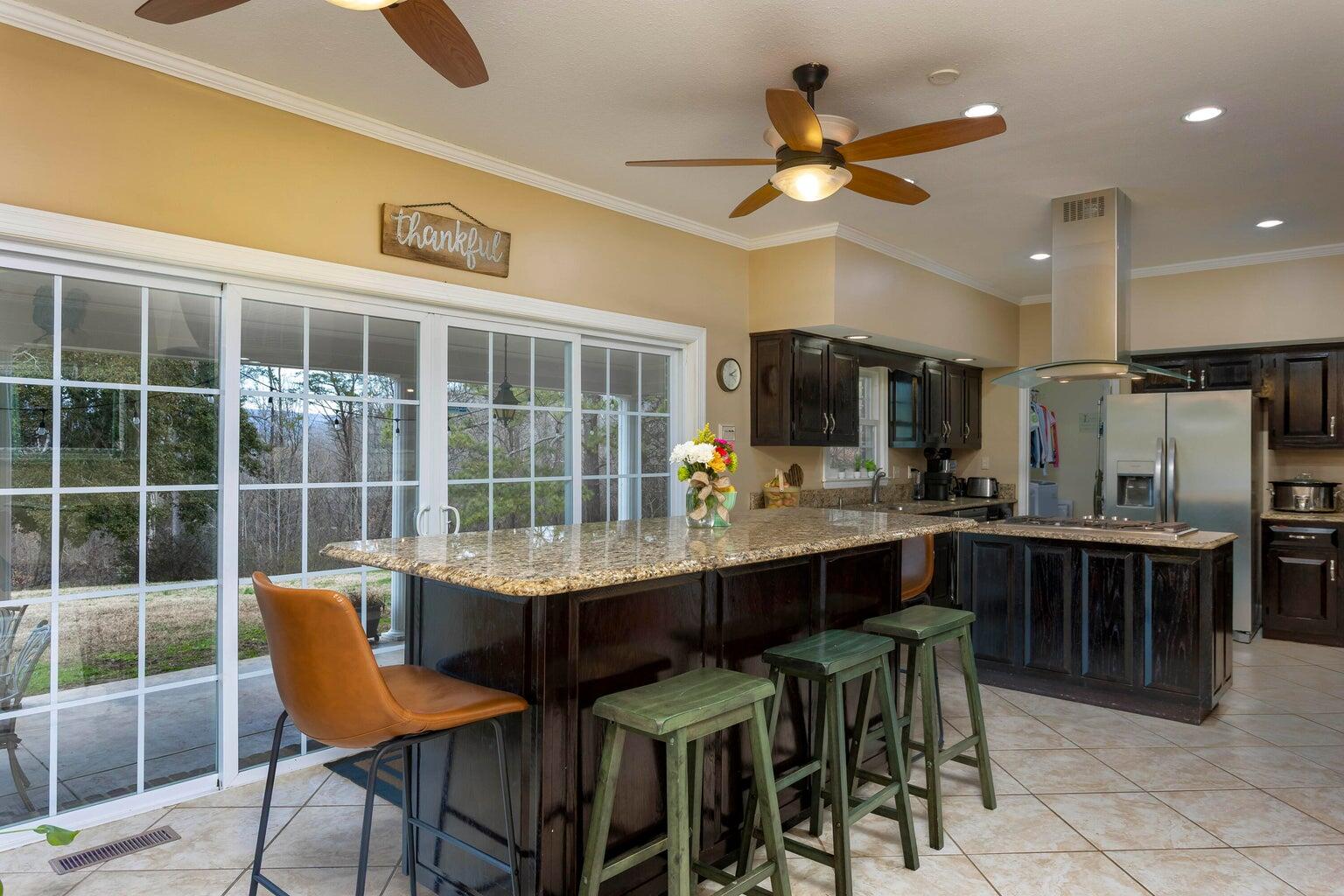 337 Edgewater Street Dayton, TN 37321 - Photo 14 of 63 Kitchen